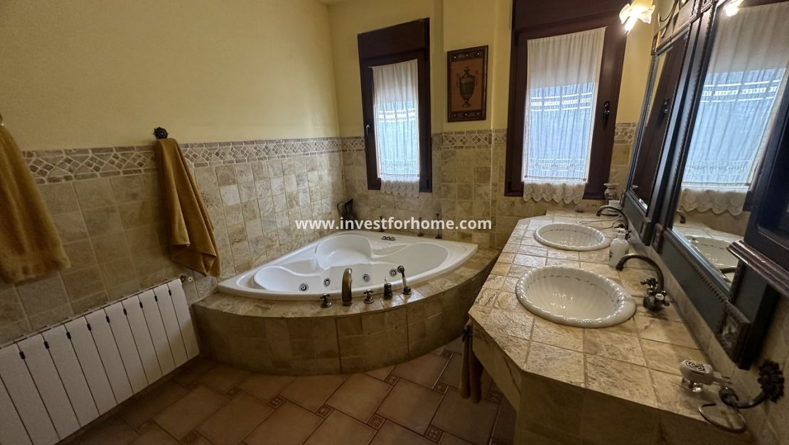 Reventa - Chalet - San Miguel de Salinas