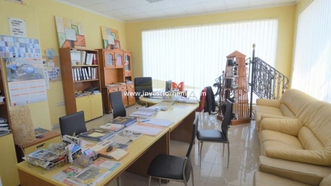 Reventa - Chalet - San Miguel de Salinas