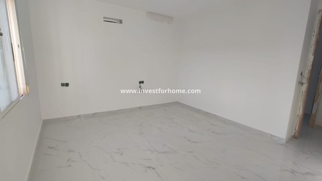 Reventa - Chalet - San Miguel de Salinas