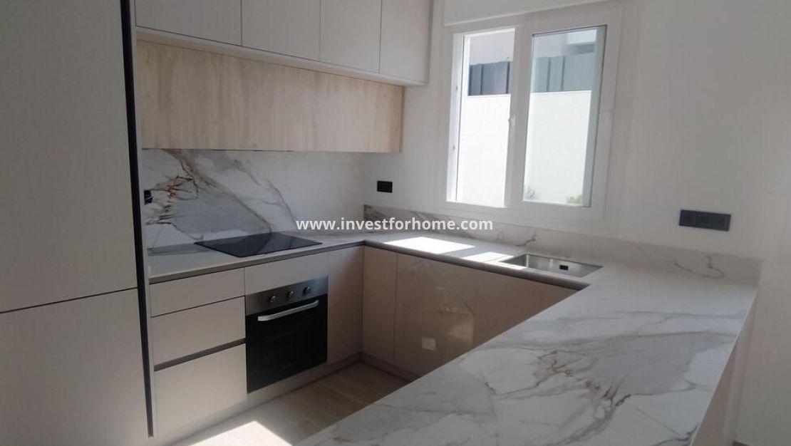 Reventa - Chalet - Torrevieja - aguas nuevas