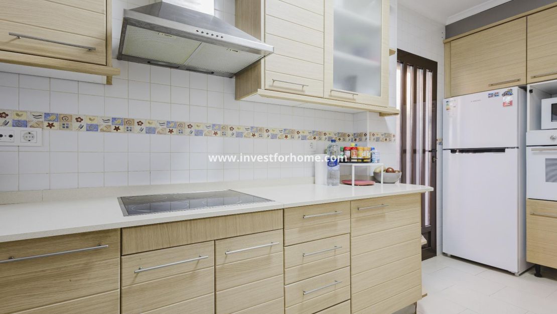 Reventa - Chalet - Torrevieja - aguas nuevas