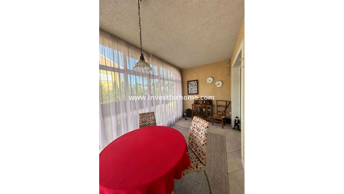 Reventa - Chalet - Torrevieja - aguas nuevas