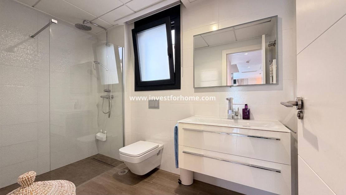 Reventa - Chalet - Torrevieja - aguas nuevas