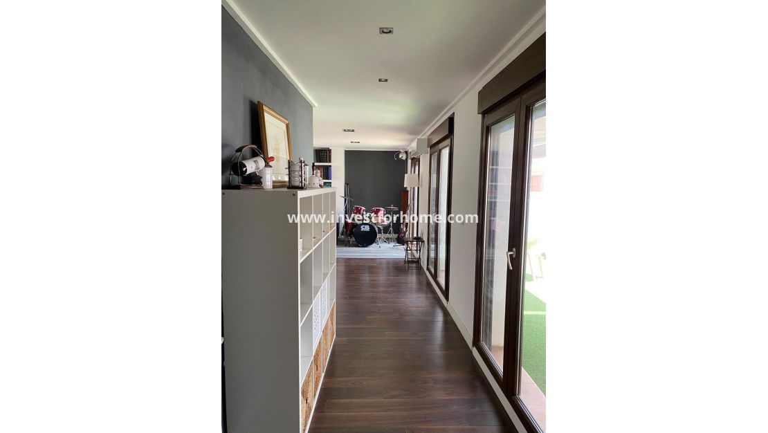 Reventa - Chalet - Torrevieja - Centro - Muelle Pesquero