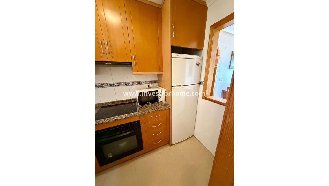Reventa - Chalet - Torrevieja - Centro