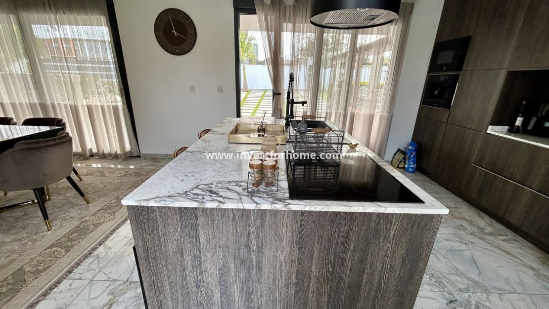 Reventa - Chalet - Torrevieja - Costa Blanca