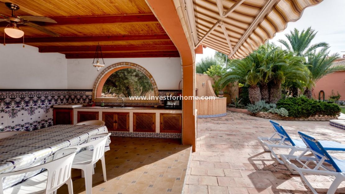Reventa - Chalet - Torrevieja - La Siesta-El Chaparral
