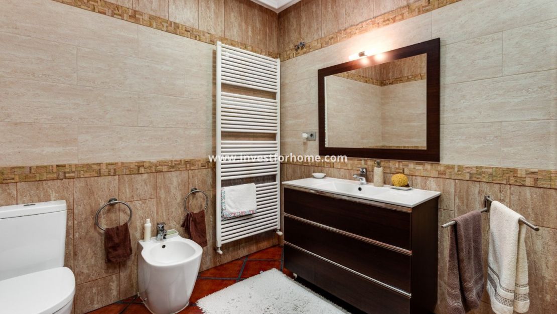 Reventa - Chalet - Torrevieja - La Siesta-El Chaparral