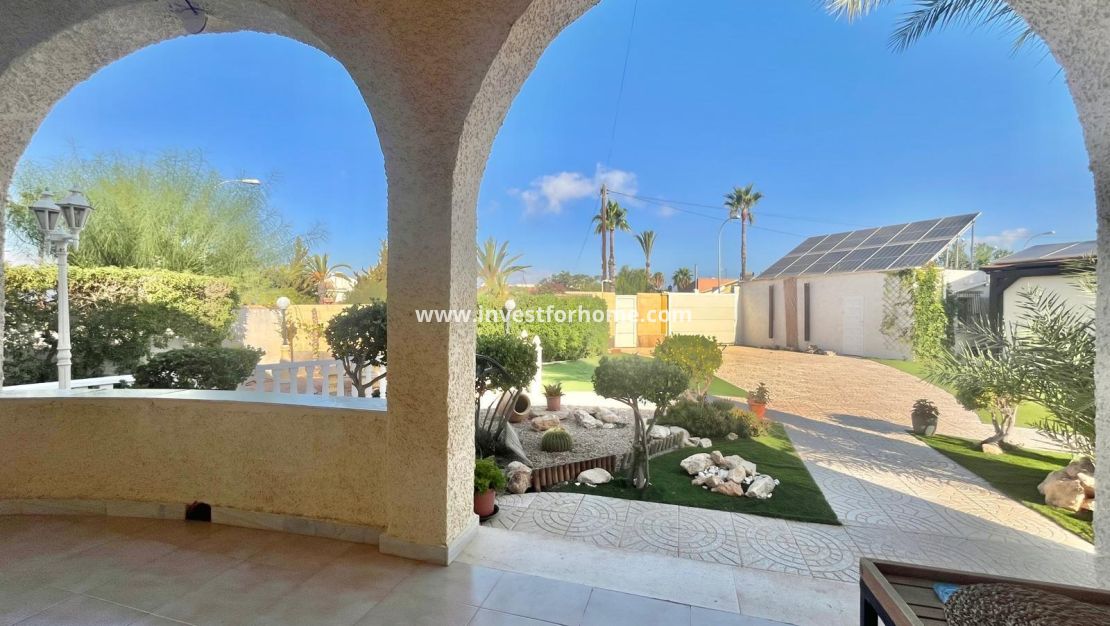 Reventa - Chalet - Torrevieja - La Siesta-El Chaparral