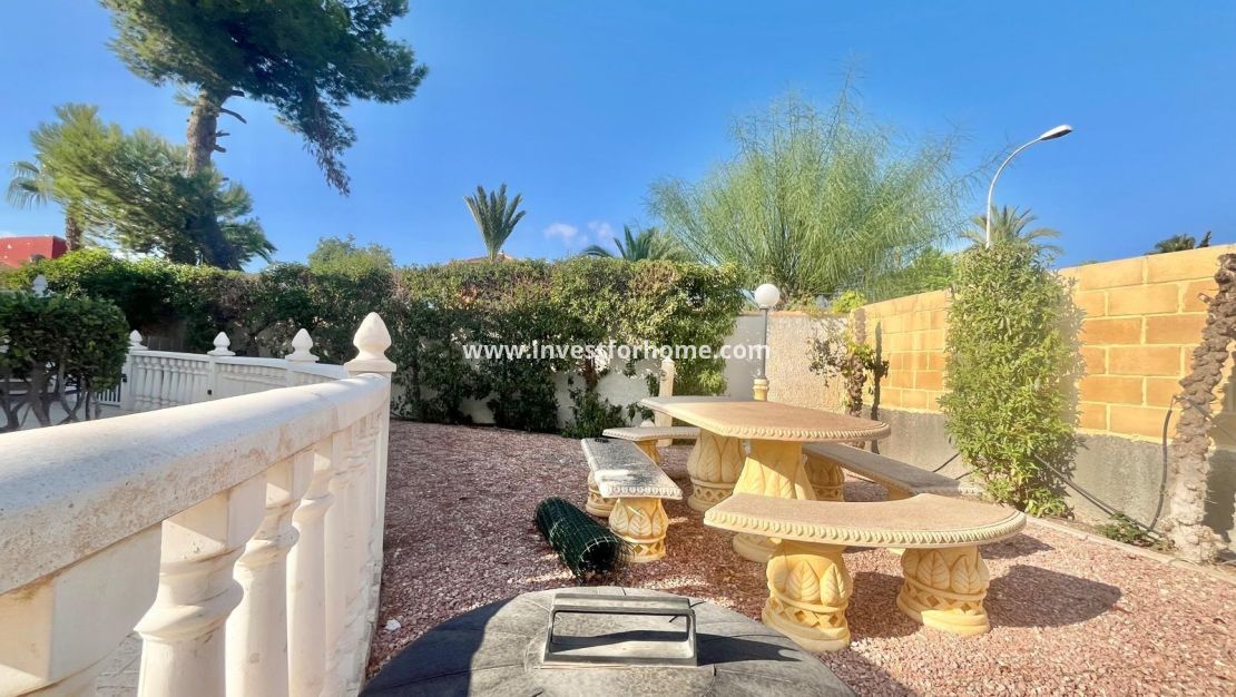Reventa - Chalet - Torrevieja - La Siesta-El Chaparral