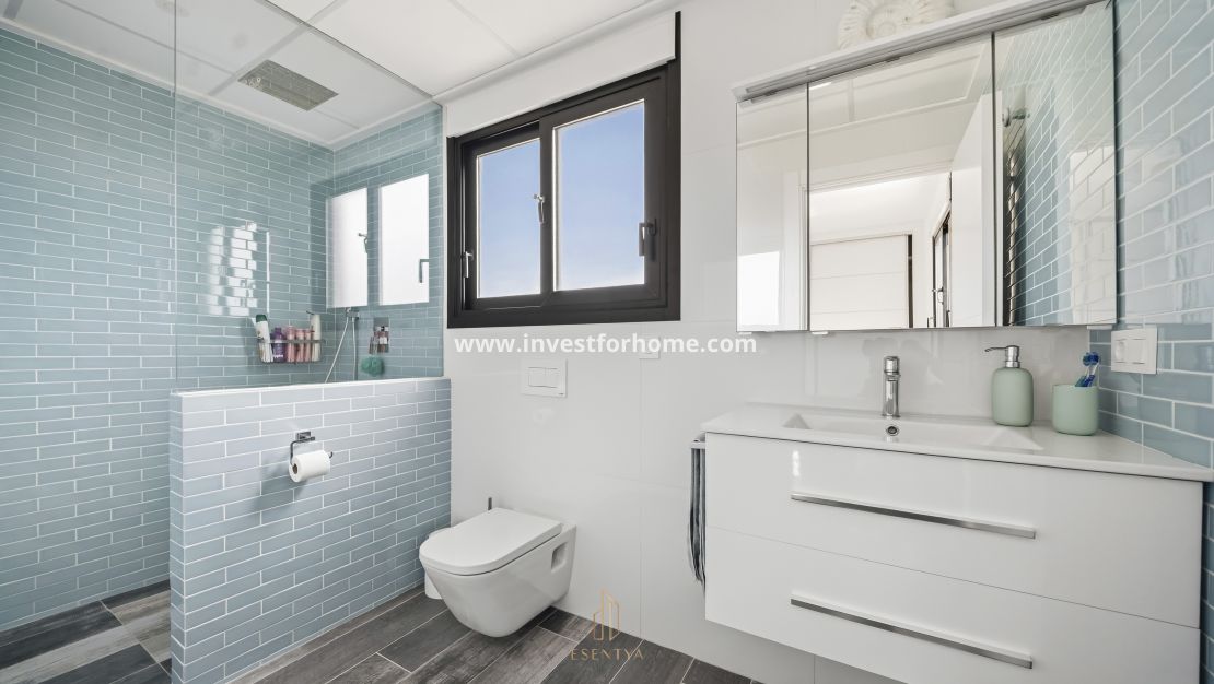 Reventa - Chalet - Torrevieja - La Siesta-El Chaparral