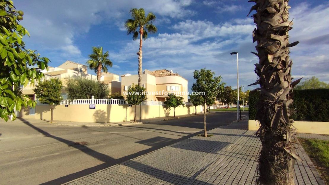Reventa - Chalet - Torrevieja - La Siesta - El Salado - Torreta