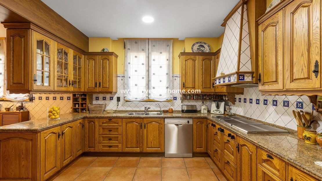 Reventa - Chalet - Torrevieja - La Veleta