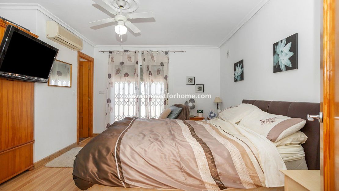 Reventa - Chalet - Torrevieja - Los Balcones