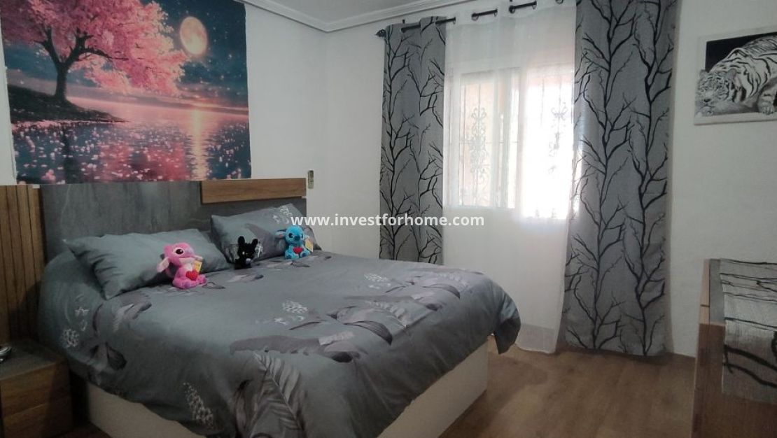 Reventa - Chalet - Torrevieja - Los Balcones