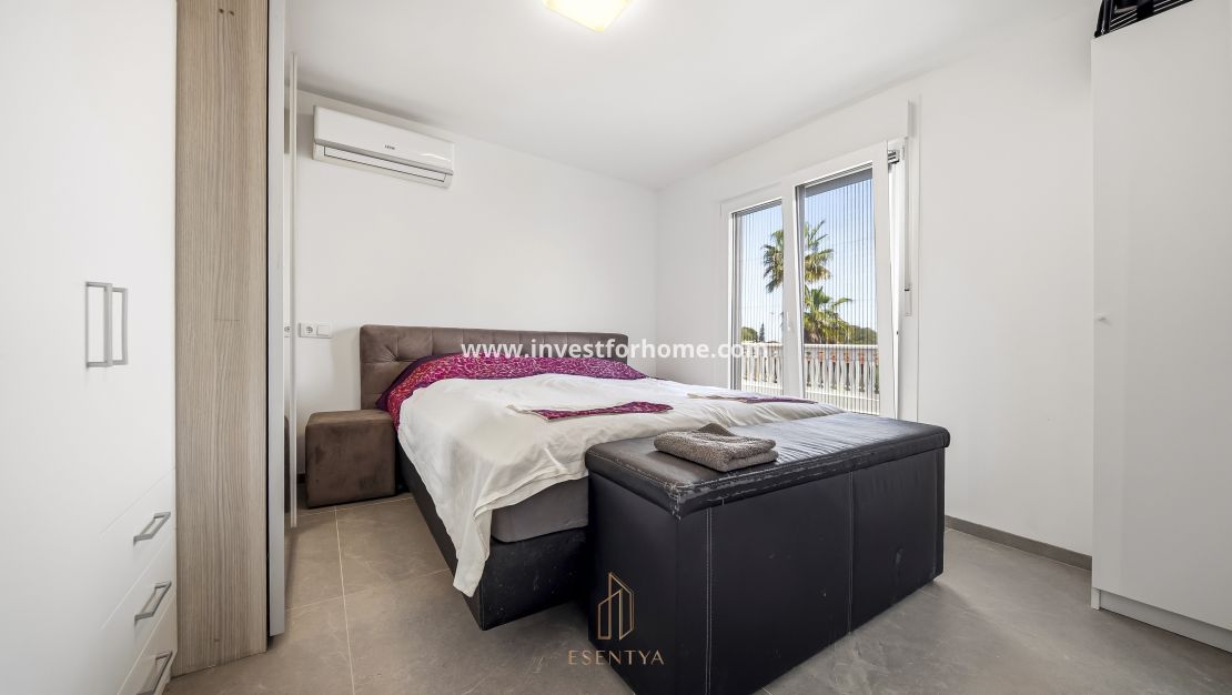 Reventa - Chalet - Torrevieja - Los Balcones