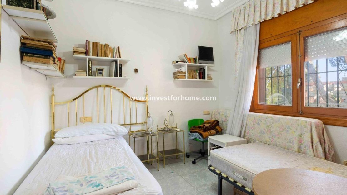 Reventa - Chalet - Torrevieja - Los Balcones