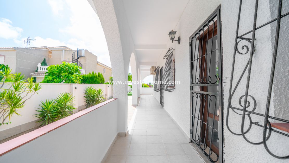 Reventa - Chalet - Torrevieja - Los Balcones