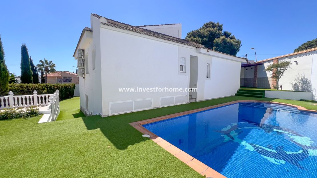 Reventa - Chalet - Torrevieja - Los Balcones