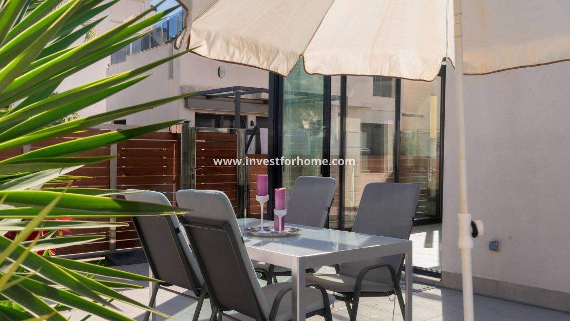 Reventa - Chalet - Torrevieja - Nueva Torrevieja - Aguas Nuevas