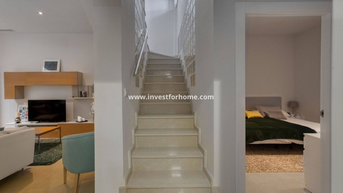 Reventa - Chalet - Torrevieja - Nueva Torrevieja - Aguas Nuevas