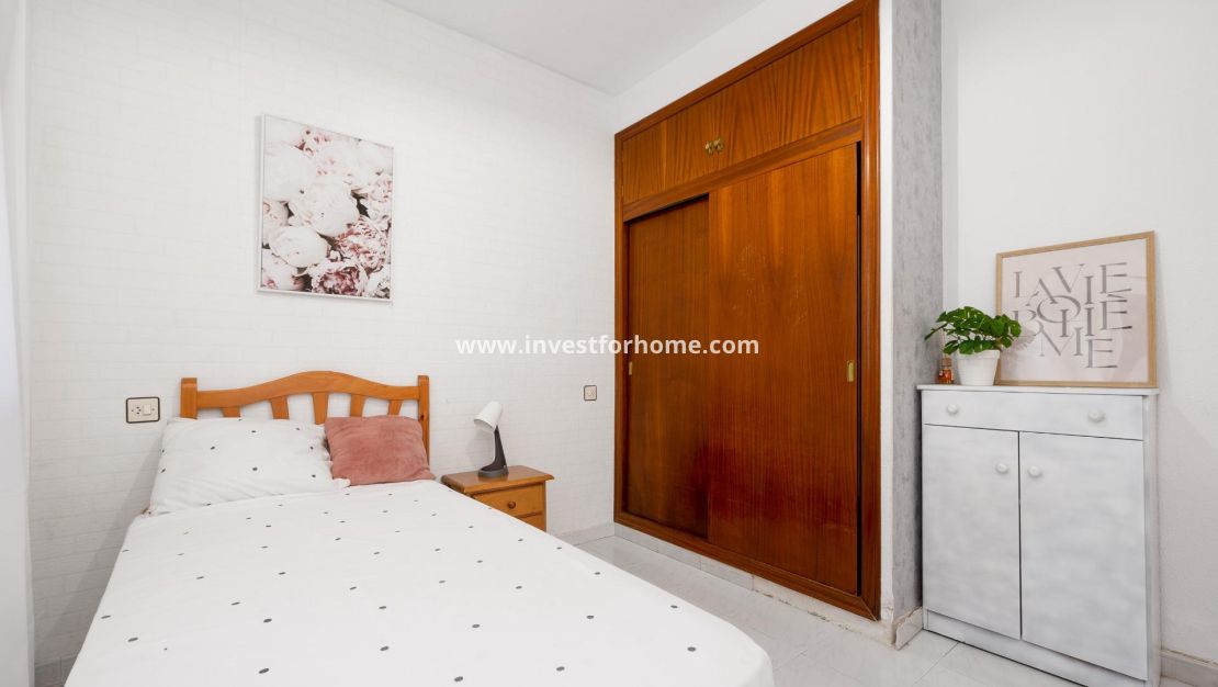 Reventa - Chalet - Torrevieja - Nueva Torrevieja - Aguas Nuevas