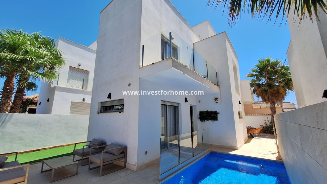 Reventa - Chalet - Torrevieja - Nueva Torrevieja - Aguas Nuevas
