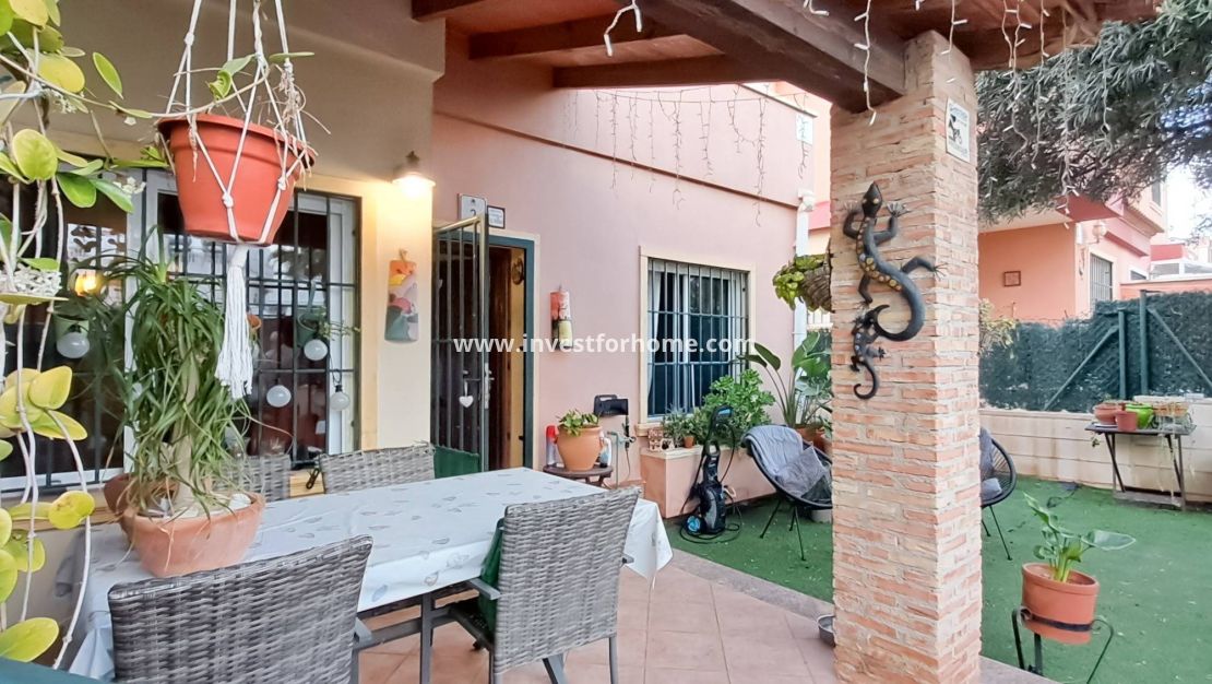 Reventa - Chalet - Torrevieja - Parque Acuático - Sector 25