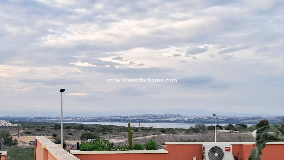 Reventa - Chalet - Torrevieja - Parque Acuático - Sector 25