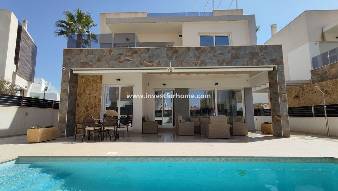 Reventa - Chalet - Torrevieja - Torrelamata - La Mata