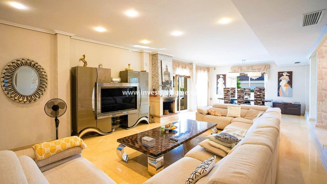 Reventa - Chalet - Torrevieja - Torrelamata - La Mata