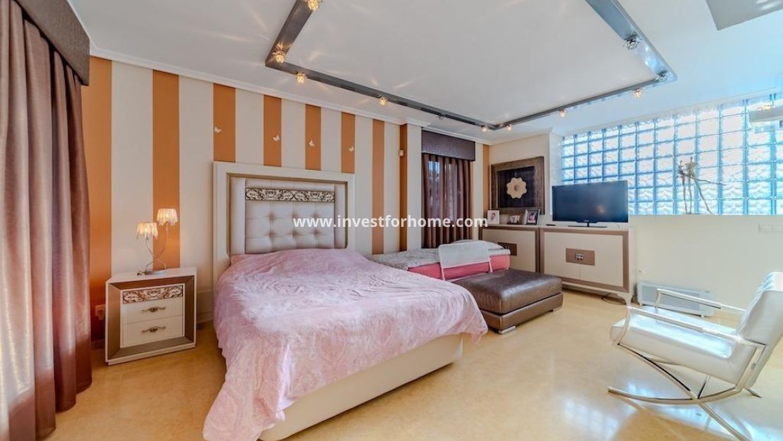 Reventa - Chalet - Torrevieja - Torrelamata - La Mata