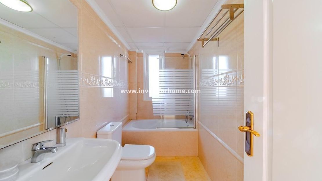 Reventa - Chalet - Torrevieja - Torrelamata - La Mata