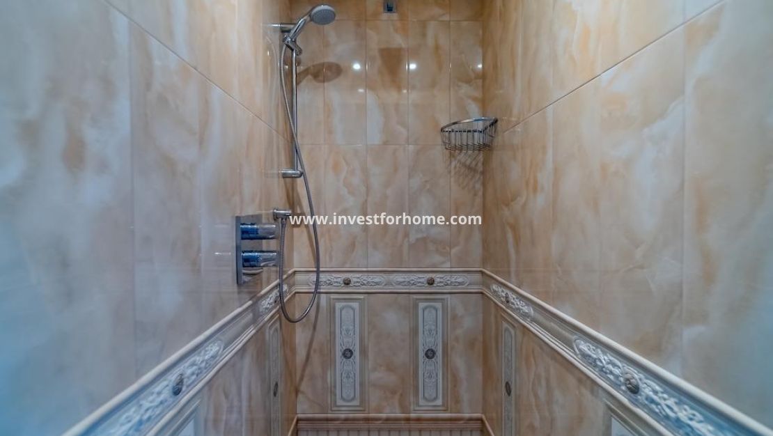 Reventa - Chalet - Torrevieja - Torrelamata - La Mata