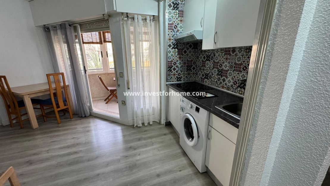 Reventa - Estudio - Torrevieja - Playa de Los Locos-Curva del Palangre