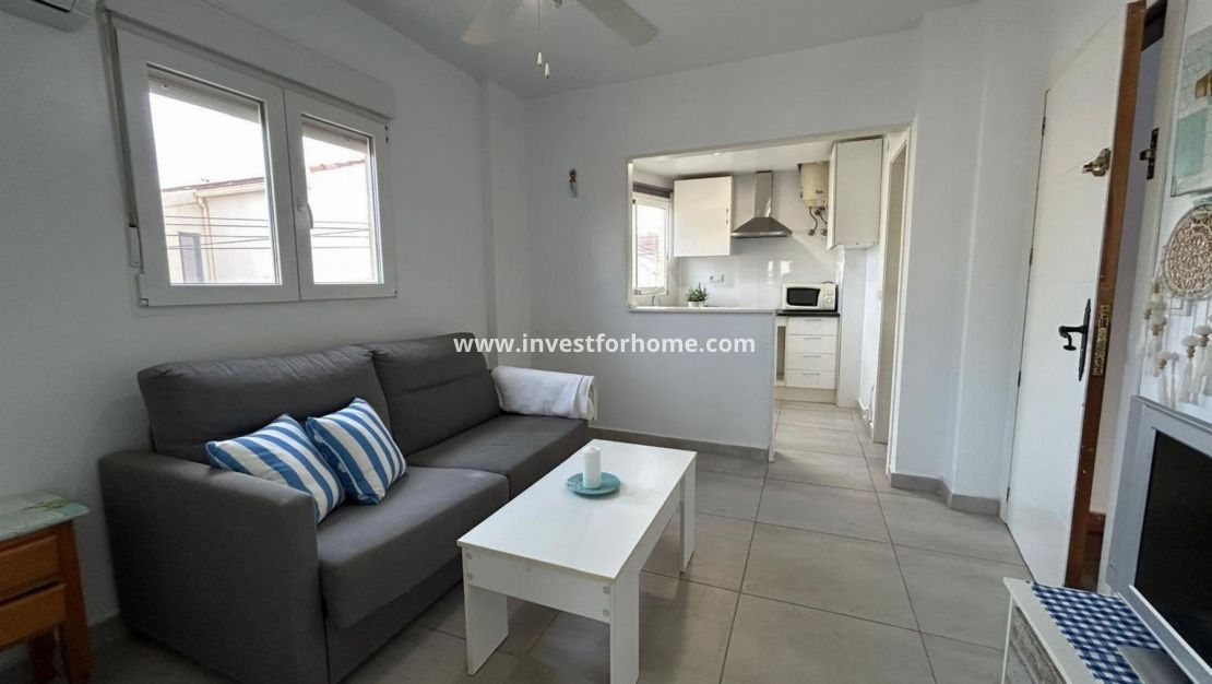 Reventa - Estudio - Torrevieja - PLAYA NAUFRAGOS