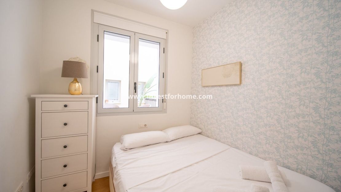 Sale - Apartment - Alicante - Centro