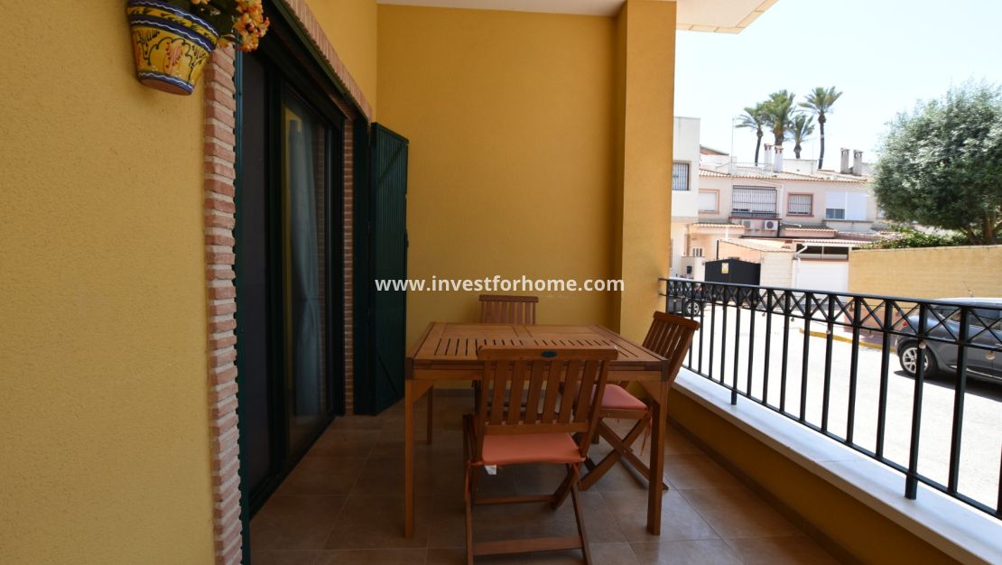 Sale - Apartment - Daya vieja - Costa Blanca