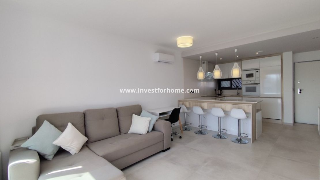Sale - Apartment - El Raso