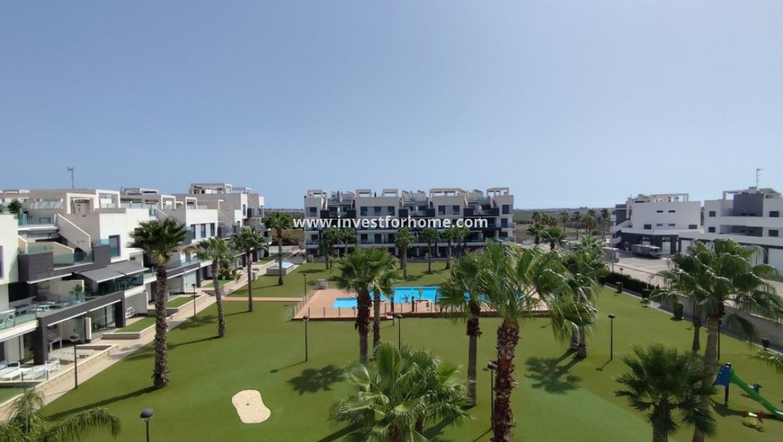 Sale - Apartment - El Raso