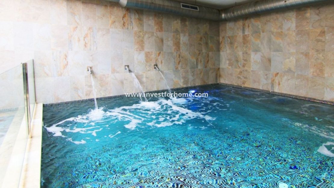 Sale - Apartment - El Raso