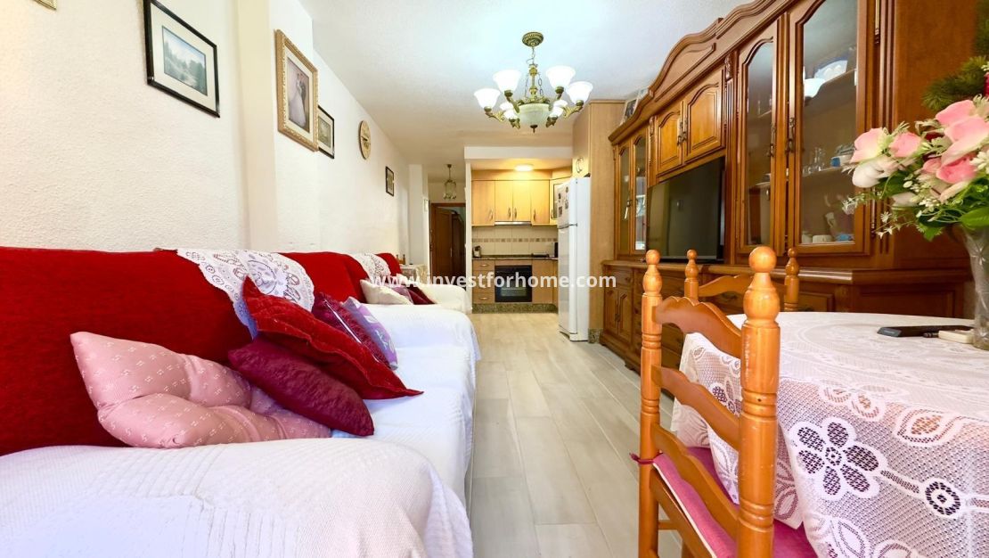 Sale - Apartment - Guardamar del Segura - Centro