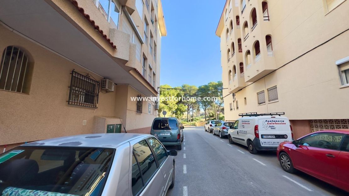 Sale - Apartment - Guardamar del Segura - Centro