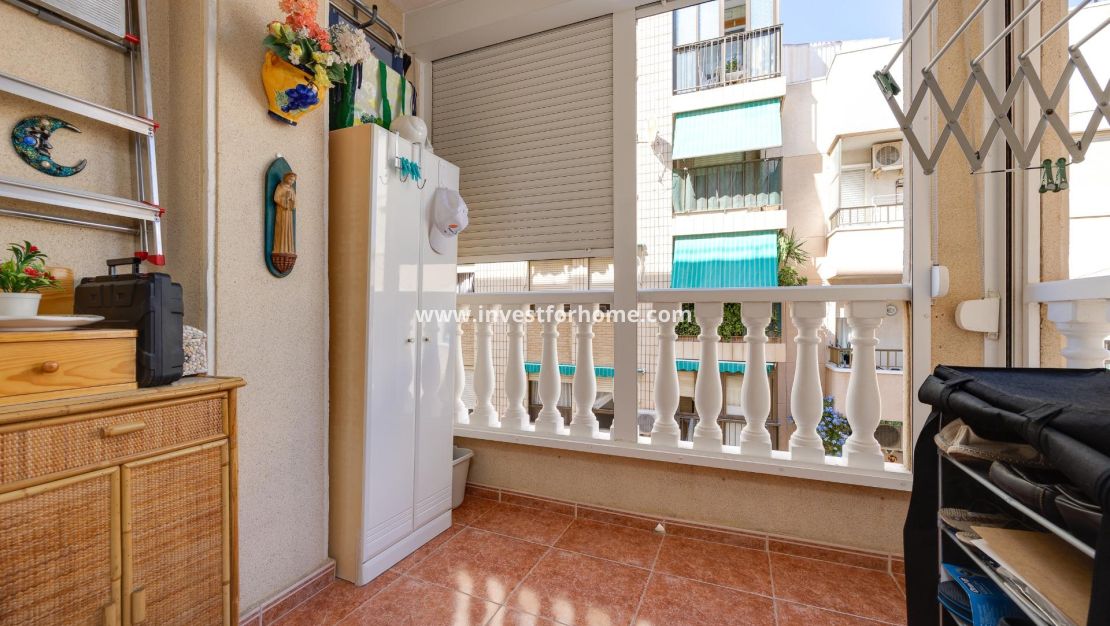 Sale - Apartment - Guardamar del Segura - Pueblo