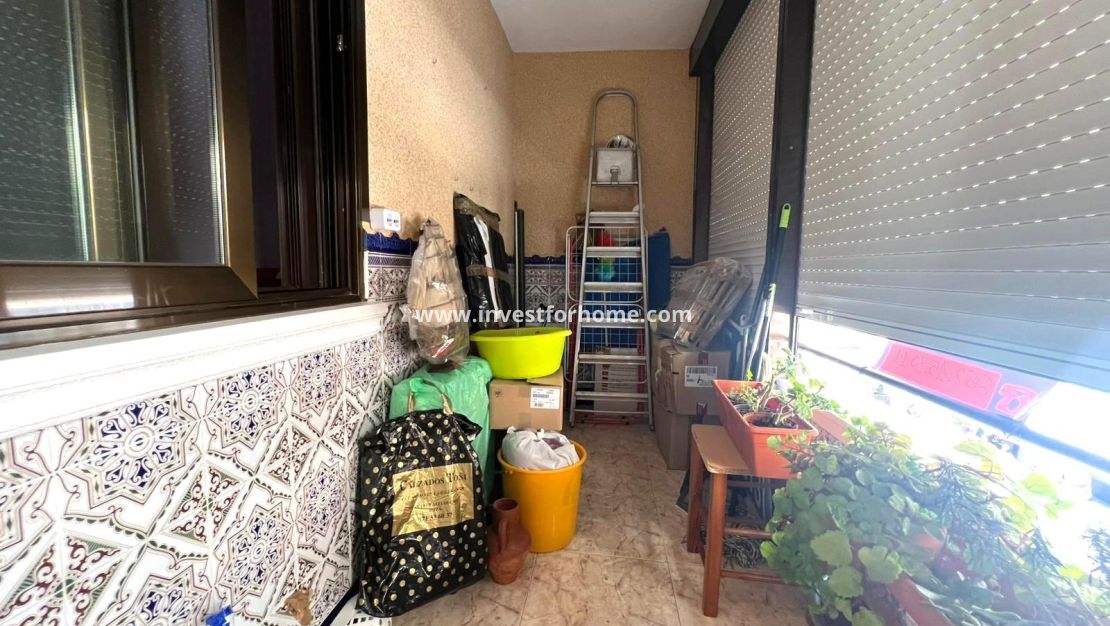 Sale - Apartment - Guardamar del Segura - Pueblo