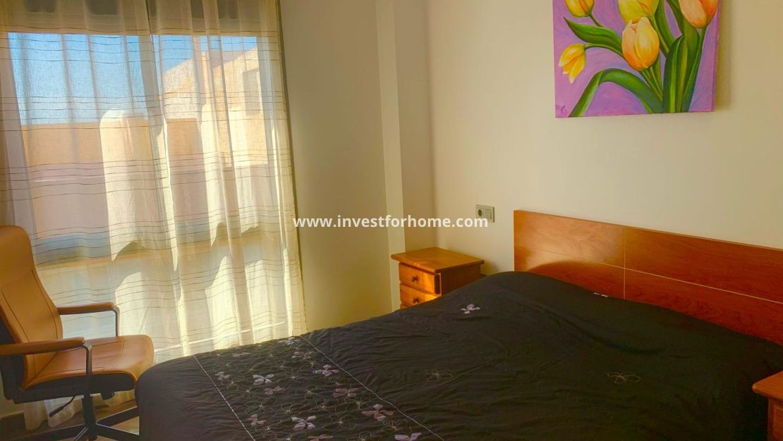 Sale - Apartment - Guardamar del Segura - Pueblo