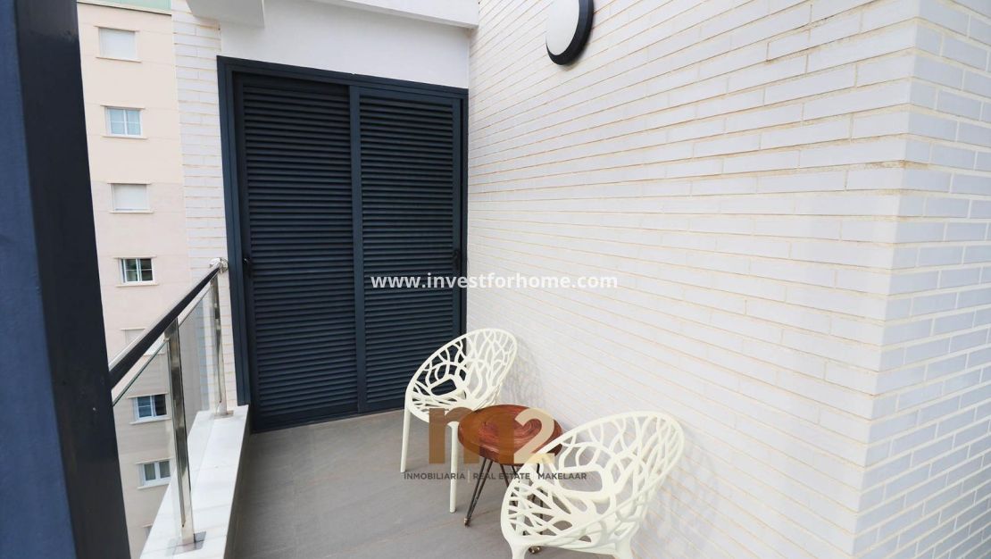 Sale - Apartment - Guardamar del Segura - Puerto Deportivo
