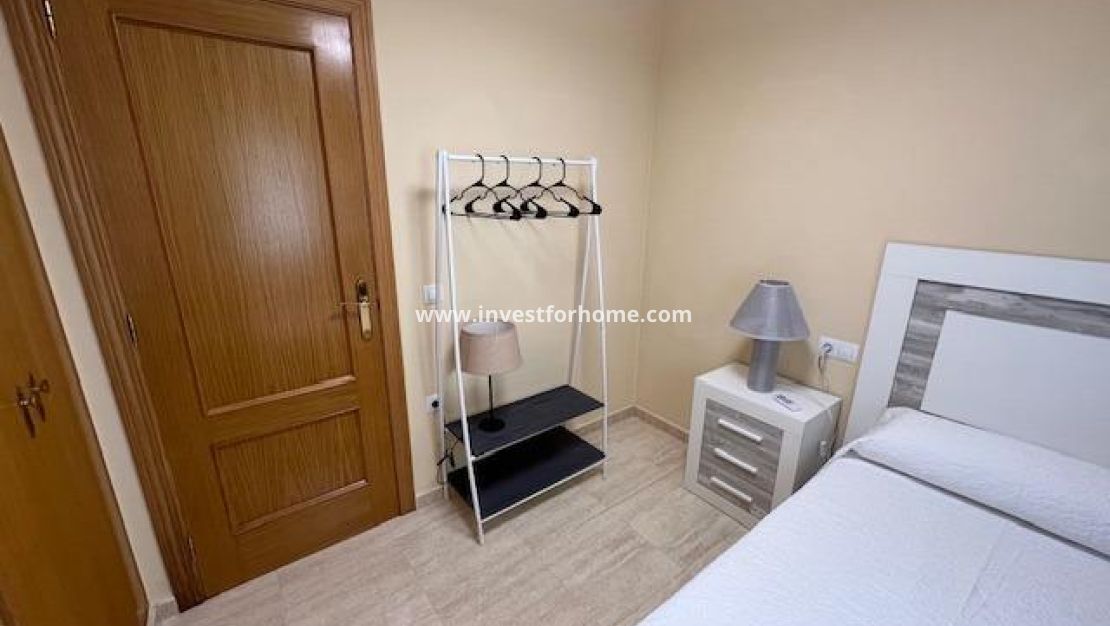 Sale - Apartment - Guardamar del Segura - Puerto Deportivo