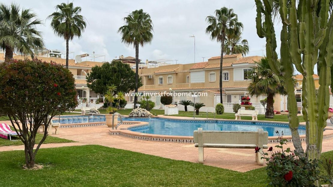 Sale - Apartment - Los Alcázares