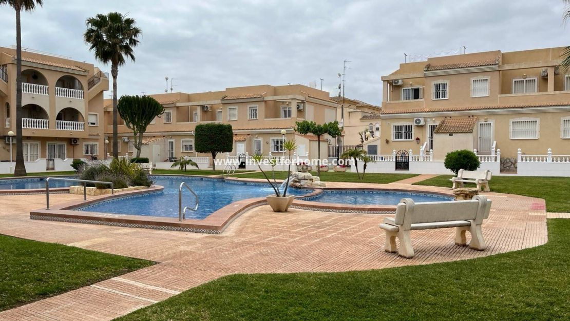 Sale - Apartment - Los Alcázares